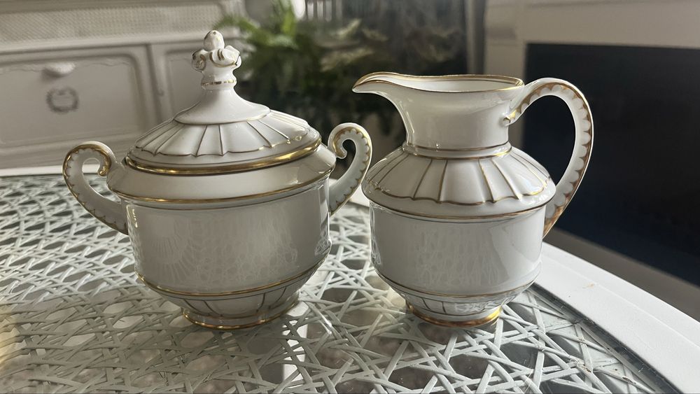 Cukiernica z mlecznikiem B&G