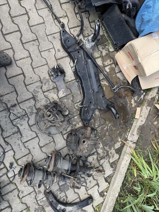 Outlander XL передня ходова