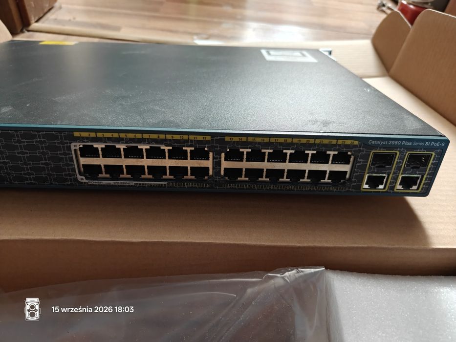 Switcha Cisco WS-C2960+24LC-S