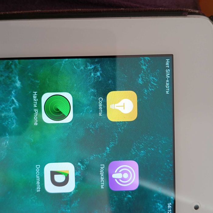Планшет IPad Air.