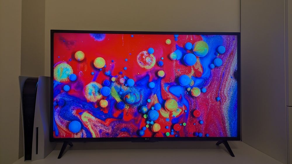 Tv LG UHD 43um71