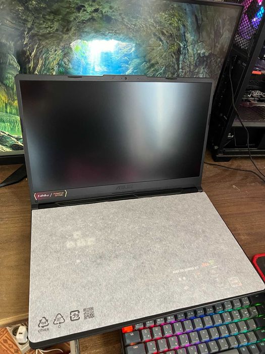 Продам ноутбук Asus TUF Gaming A17 FA706NF-HX007 Graphite Black