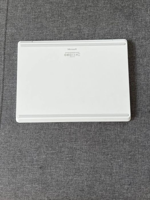 microsoft surface laptop go intel core i5 64gb