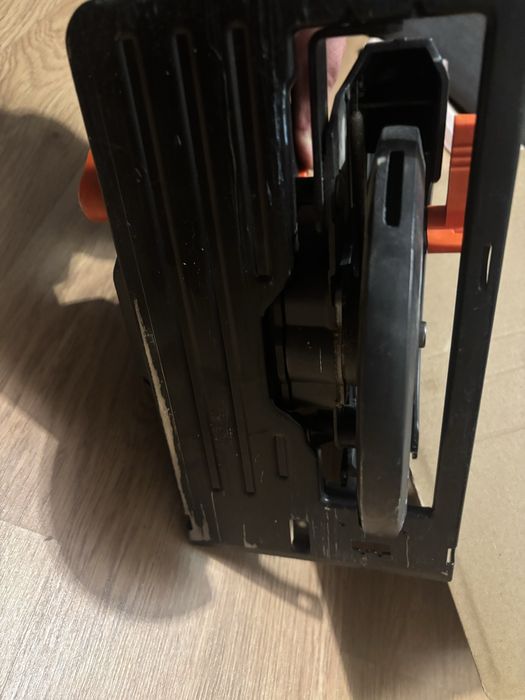 Акумуляторна циркулярна пила Dnipro-M DSC-200BC ULTRA (без АКБ та ЗП)