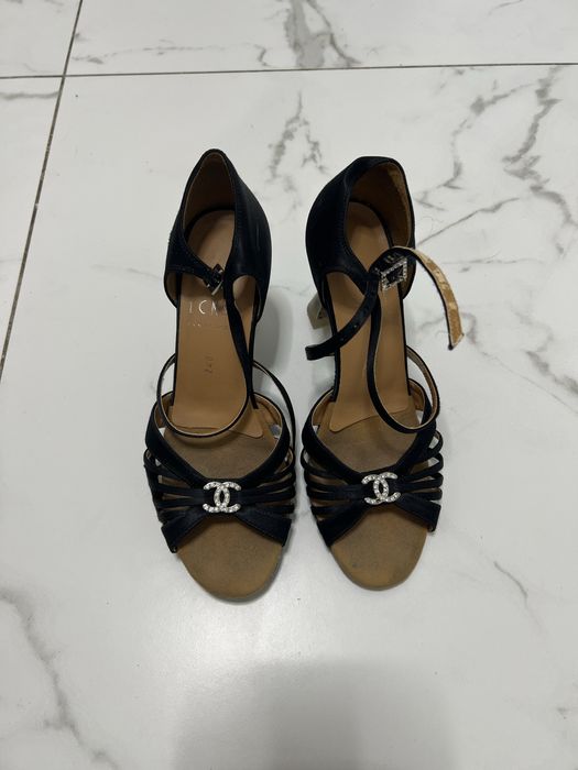 Продам туфлі латина ECKSE