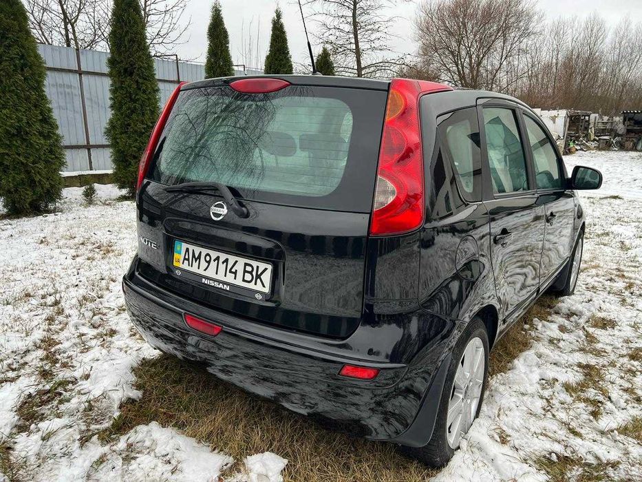 продам автомобіль Ніссан Ноут