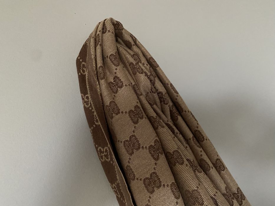 Gucci szal dwustronny