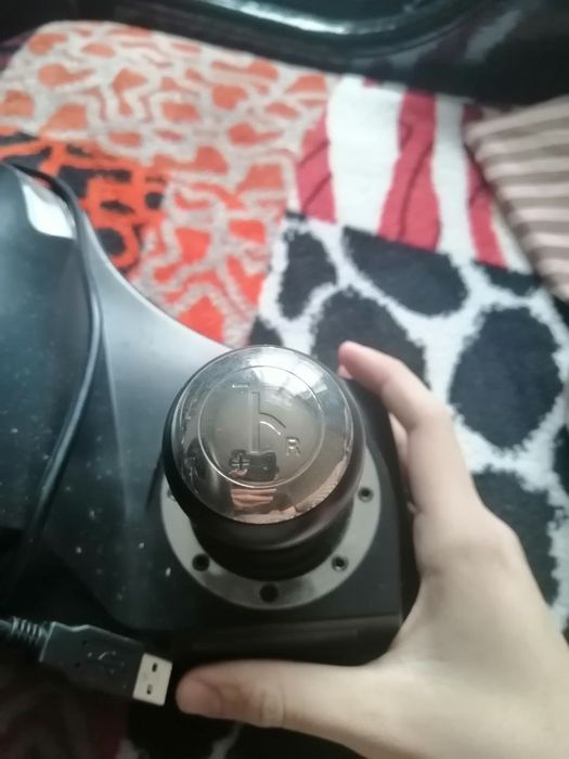 Компьютерный руль SVEN