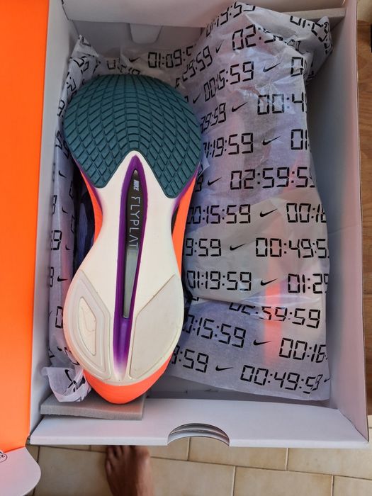 Nike Vaporfly 4 NOVOS Nr43