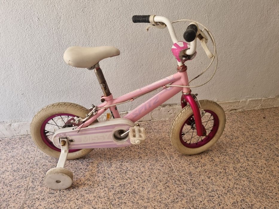 Bicicleta para Criança usada em bom estado