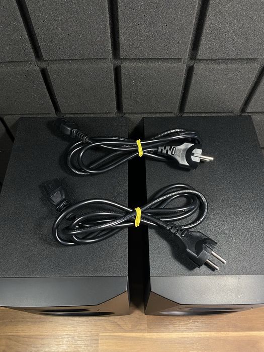 ADAM Audio T5V (Доставим курьером - БЕСПЛАТНО!)