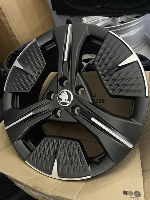 Нові Диски R18 5x112 Et43 7J. Skoda Kodiaq Karoq Octavia A8 A7 A5 Volkswagen Tiguan Jetta Golf ID3 Audi Q3 A3 Seat Cupra. Іспанія. 2026р