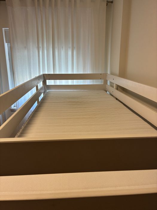 Estrutura beliche branco MYDAL - Ikea + Colchões