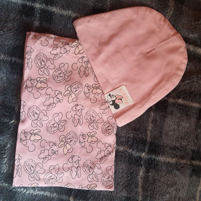 Шапочка та снуд   .