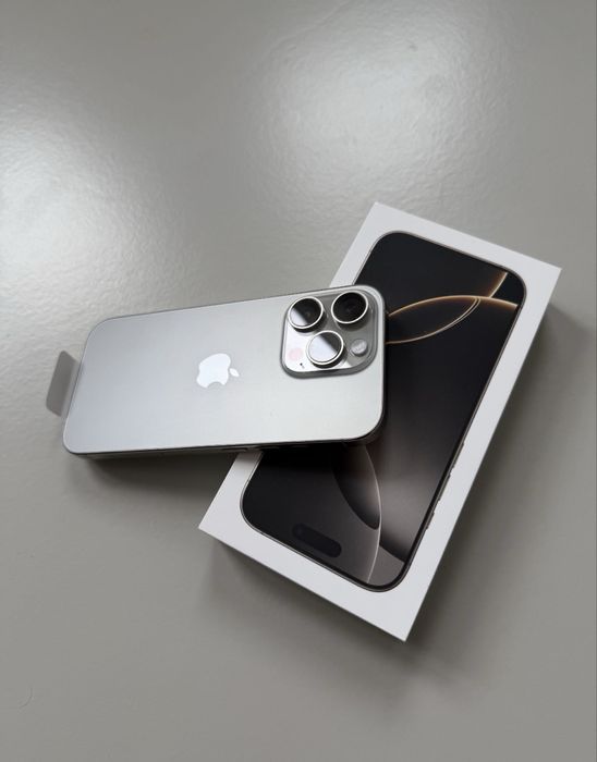  Apple iPhone 16 Pro Max 256GB Natural Titanium / 96% / idealny