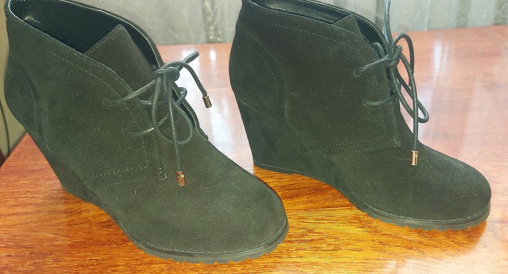Ботильйони нові замша find 36 розмір