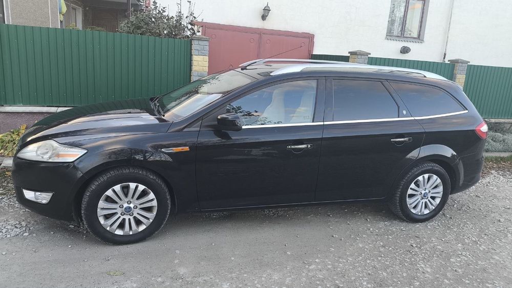 Ford  Mondeo 1,8 TITANIUM