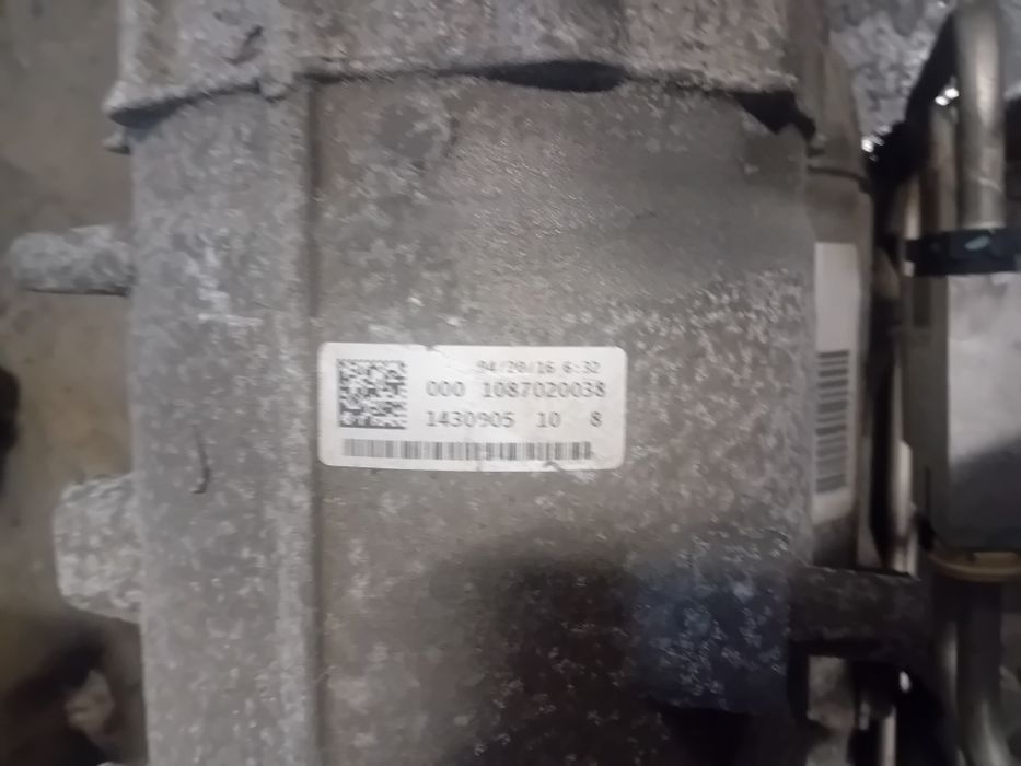 Skrzynia biegów 5.7 hemi dodge durango