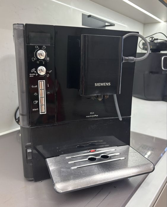 Ekspres  do kawy Siemens EQ.5