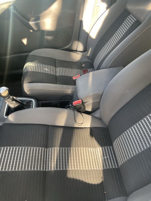 Golf 5+ 2.0 tdi BMM 140 koni