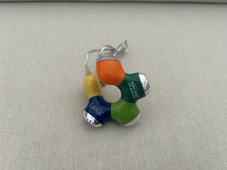 Hub USB 3.0 com 4 portas (NOVO)