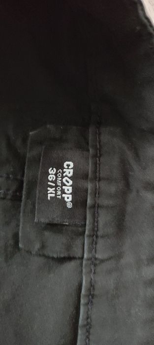 Spodnie czarne bojówki CROPP rozm. XL