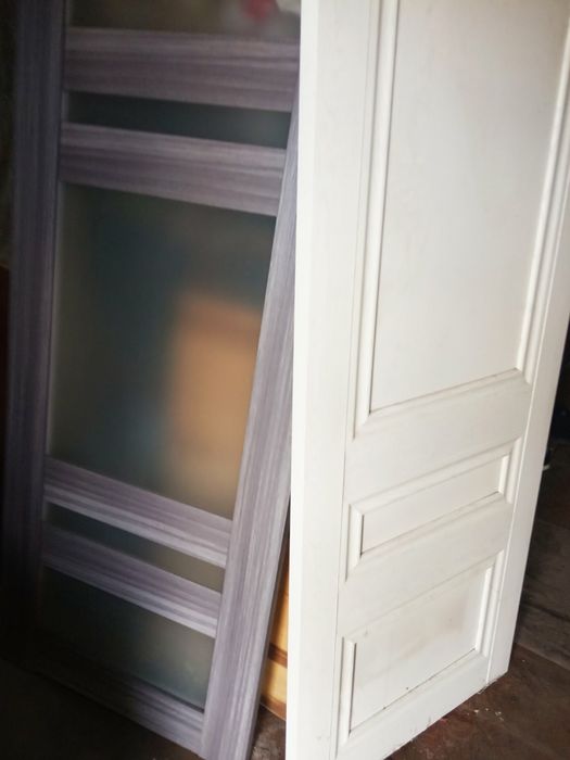 Міжкімнатні нові двері