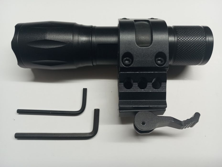 Фонарь подствольный