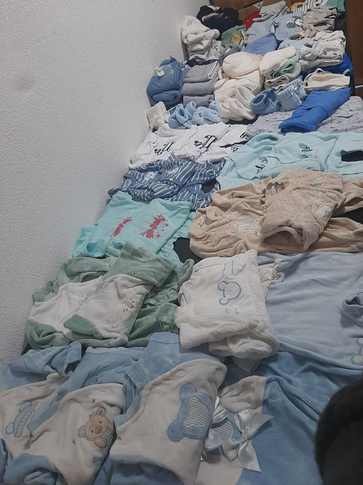 Babygrows  bebé (gémeos)0-12 meses