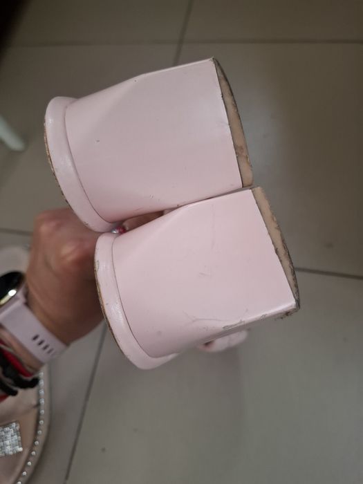 Взуття безкоштовно терміново