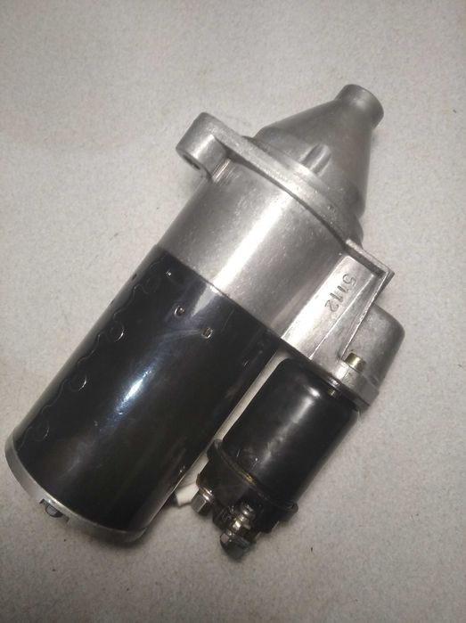 Стартер 402 ГАЗЕЛЬ,УАЗ,ВОЛГА, редукторный,БАТЭ сост нового  1,8квт