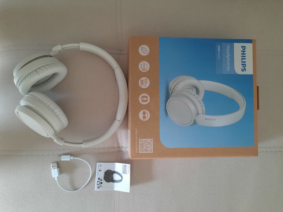 Auscultadores sem fios Philips TAH 5209 branco.