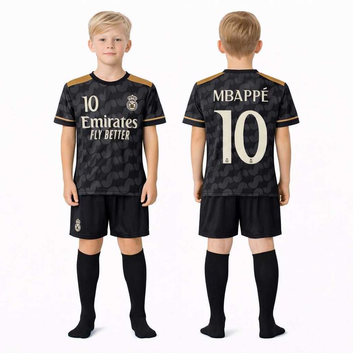 Strój / komplet piłkarski Mbappe Real Madryt rozm. 164 + getry
