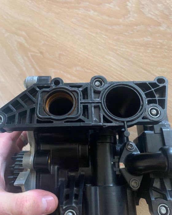 Продам помпу Tiguan 2.0 tsi 2019