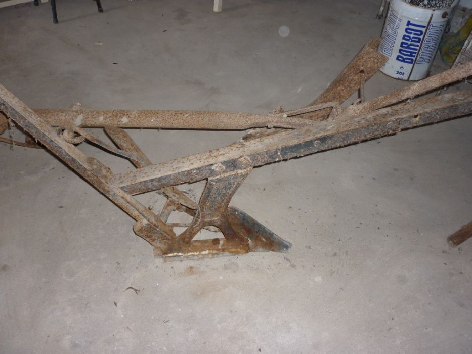 charruas e arado antigos