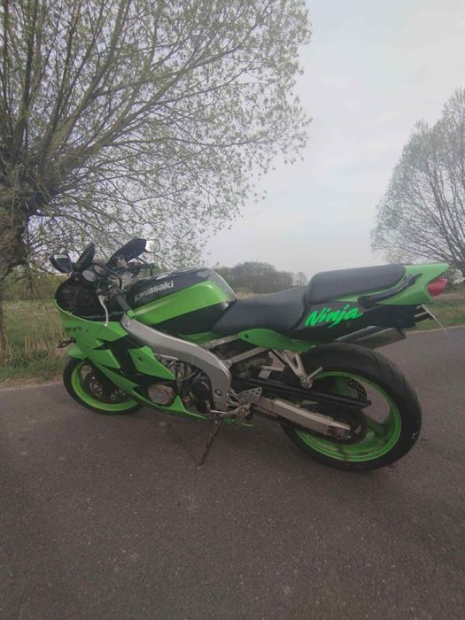 Kawasaki ninja zx6r na a2