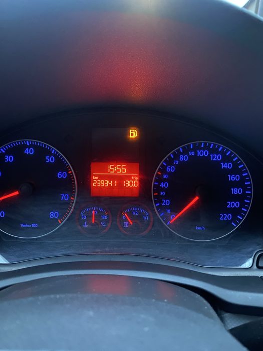 Гольф 5 1,4 2004 рік(Газ бензин)!