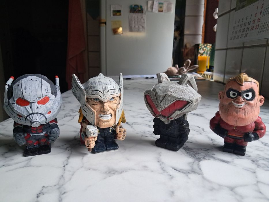 Фигурки Marvel, Disney, DC