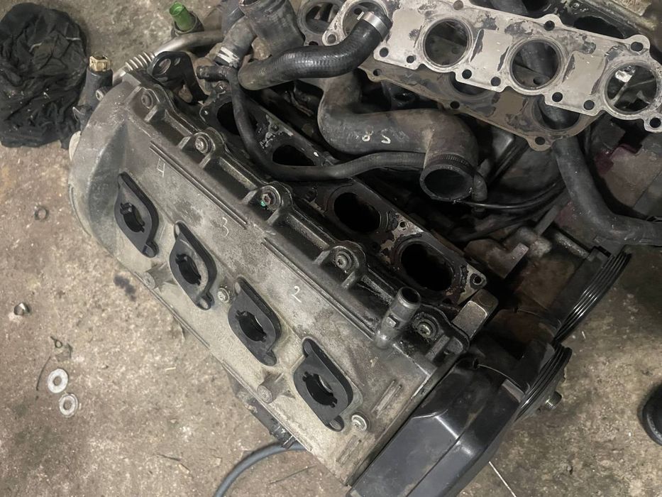 Продам двигун від Ауді А8 Д2 3.7