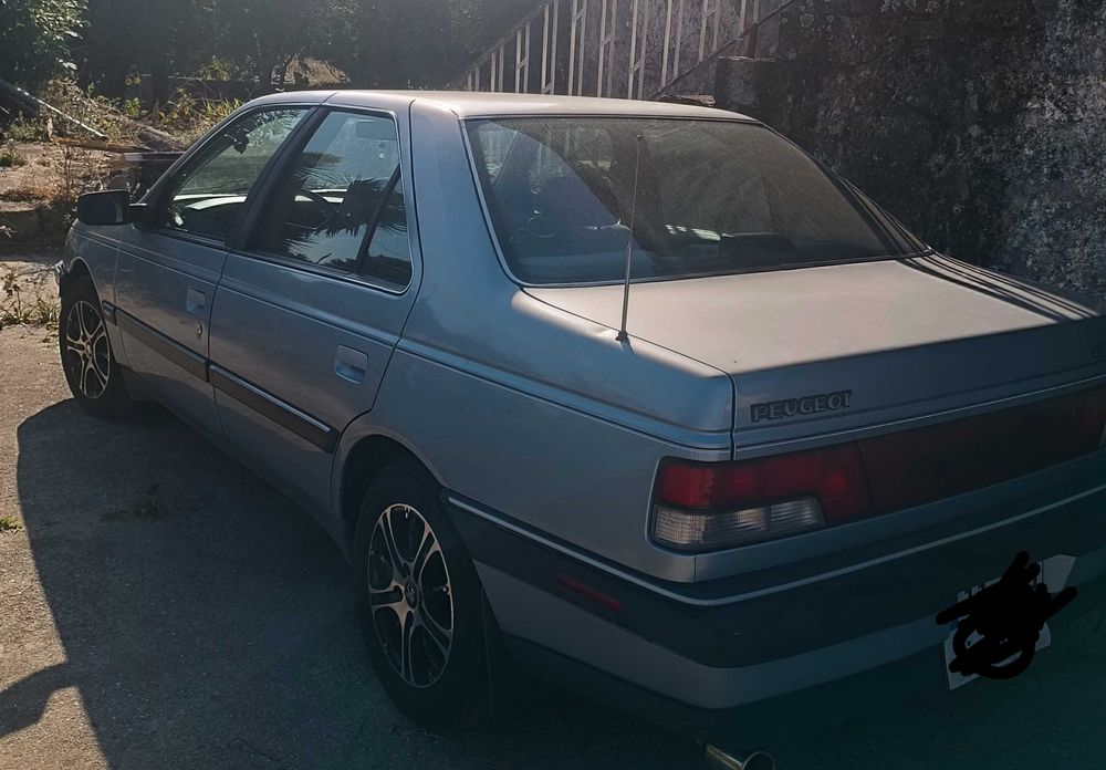 Peugeot 405 — fotografia 6