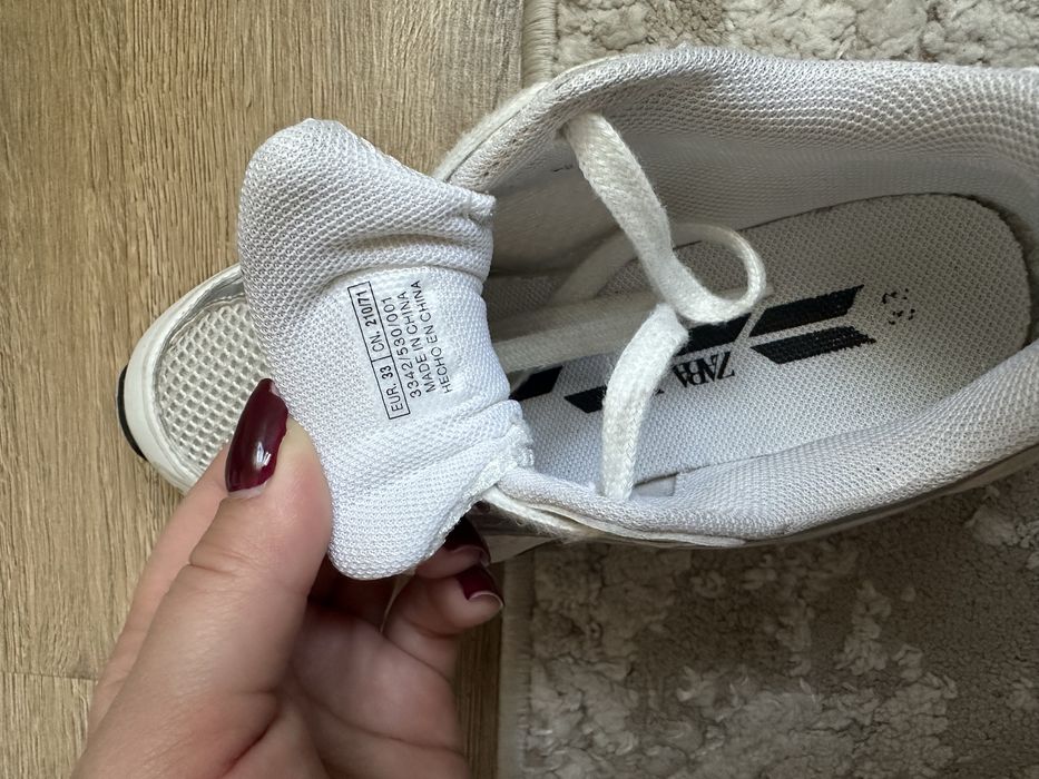 Кросівки ZARA 32/33, 20 см
