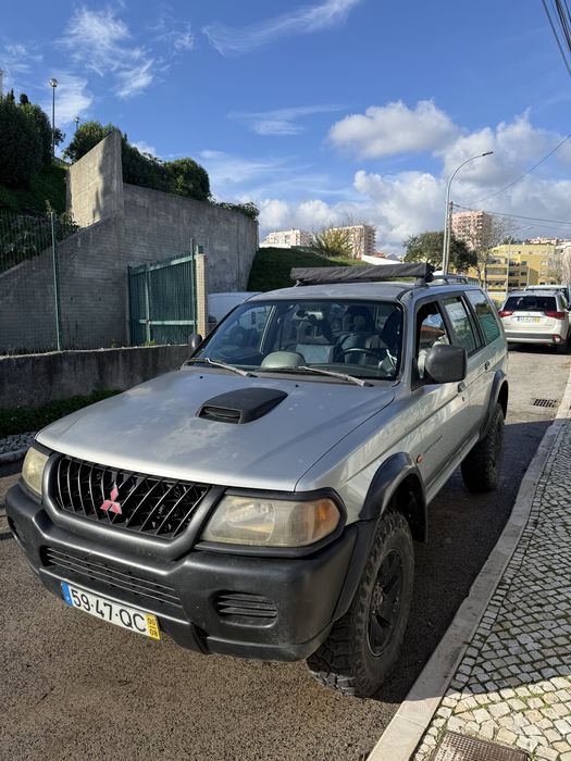 Mitsubishi Pajero Sportwagon