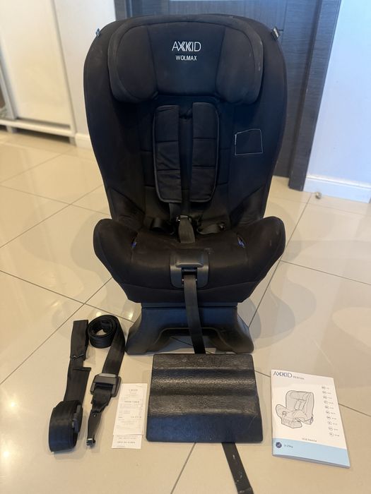Fotelik samochodowy Axkid Wolmax 9-25kg RWF