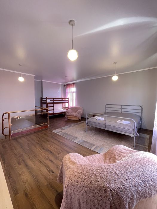 Подобова здача будинку