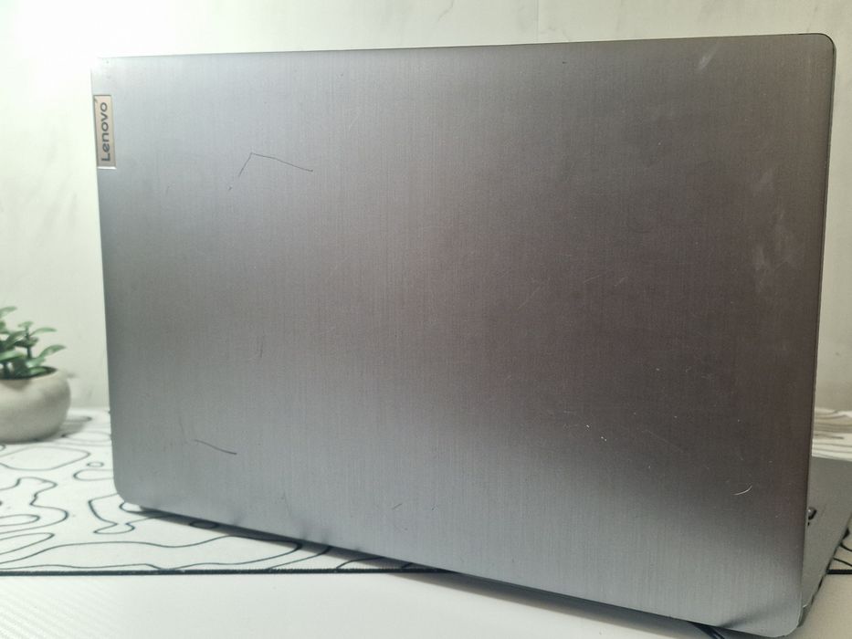 Laptop idealpad lenovo