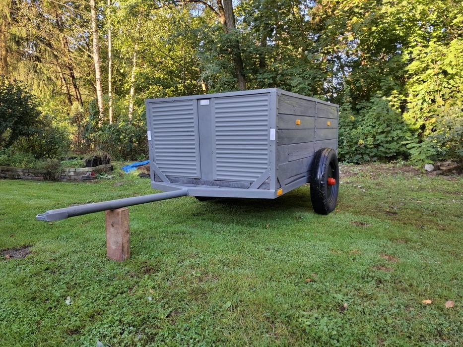 Przyczepka ciągnikowa