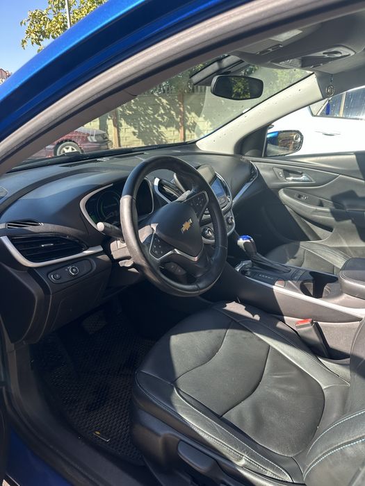 Chevrolet Volt 2 предмаксимальна