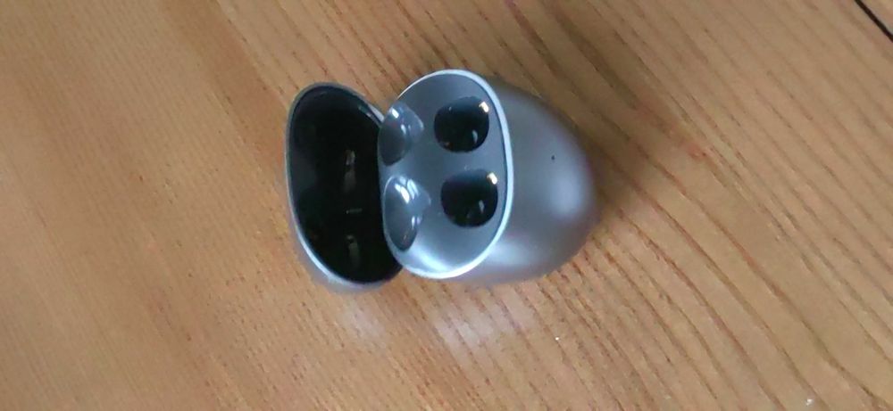 Зарядний кейс для бездротових навушників Huawei FreeBuds 5