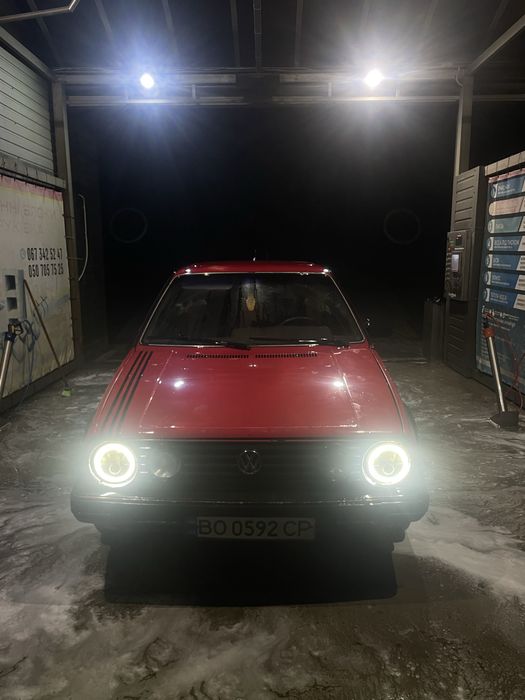 Volkswagen golf 2