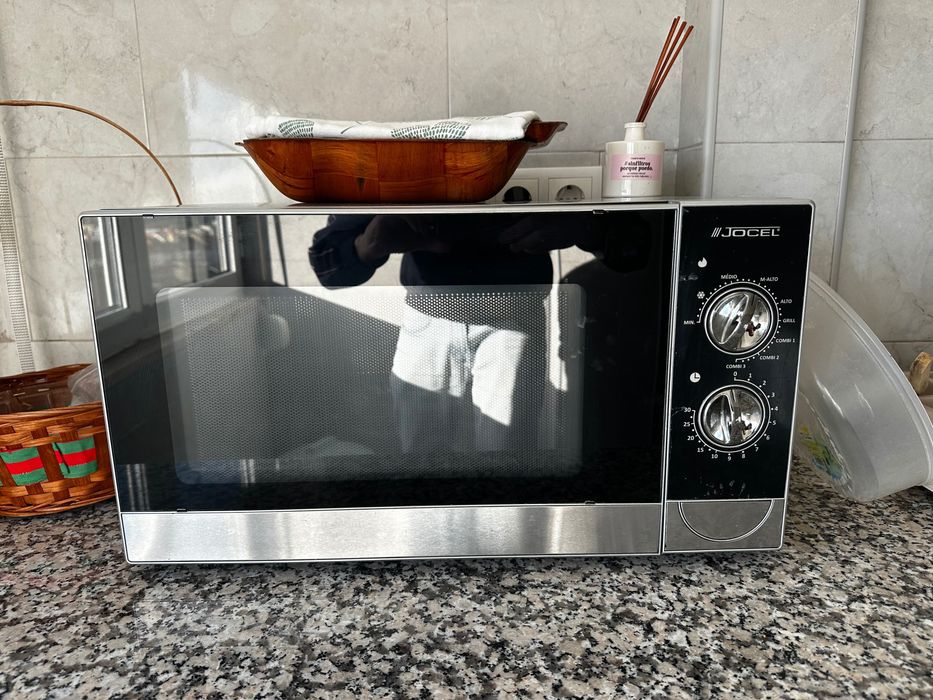 Microondas JOCEL (como novo)